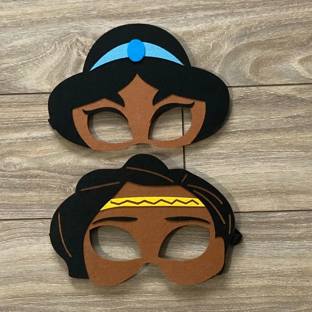 COPY - Disney’s Jasmine & Pocahontas Fun Felt Face Mask with Elastic Straps Bra…